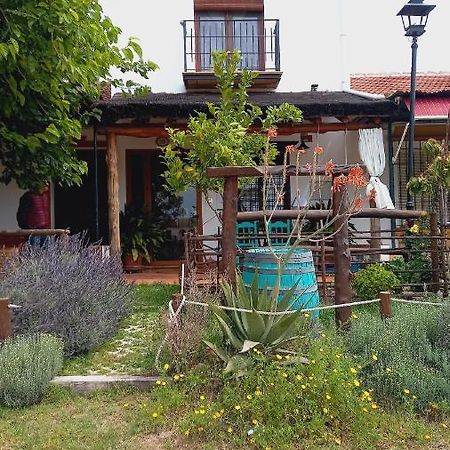 בית הארחה El Rocío 	Jardines Del Acebron מראה חיצוני תמונה